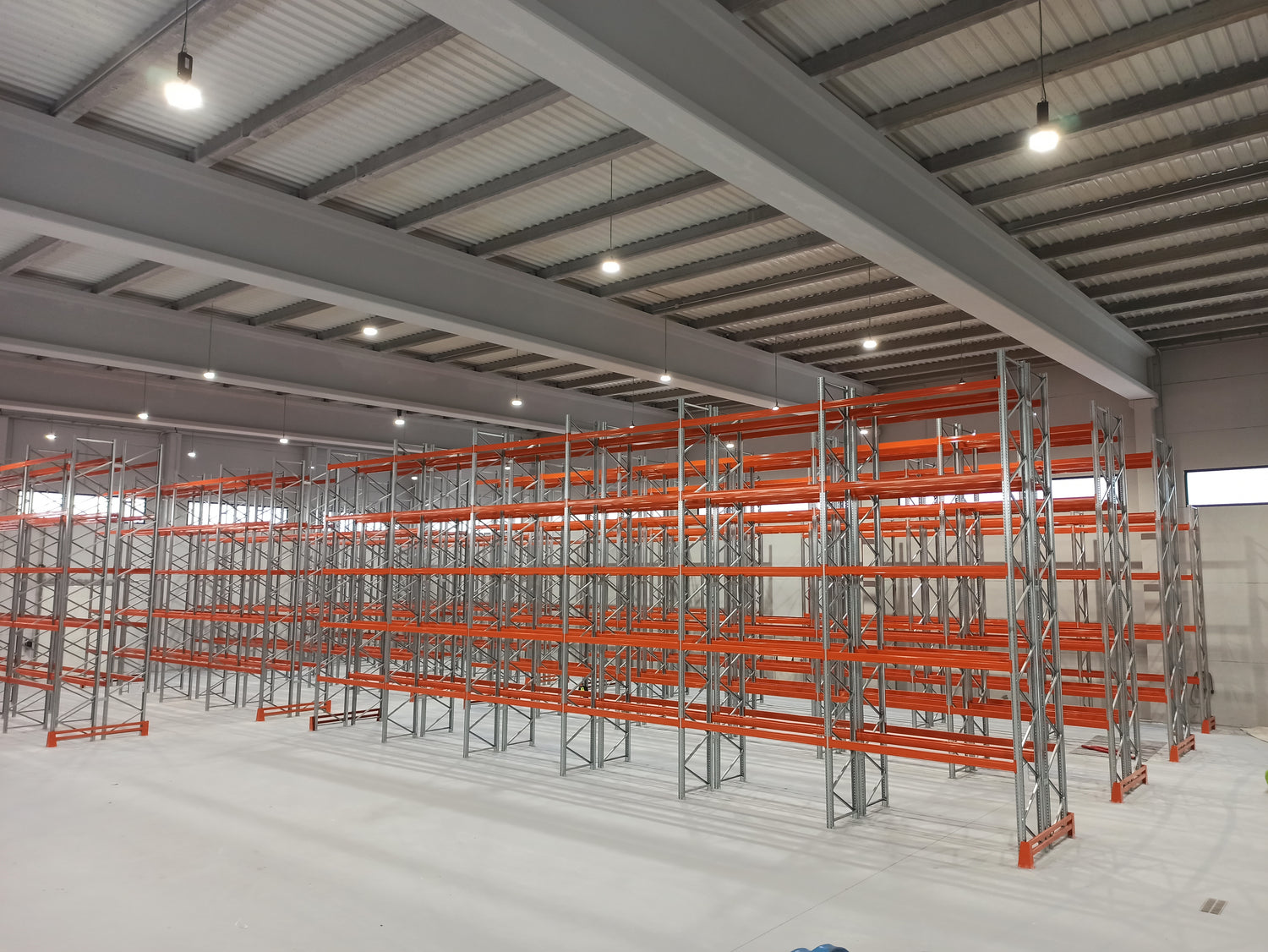 Estantería convencional